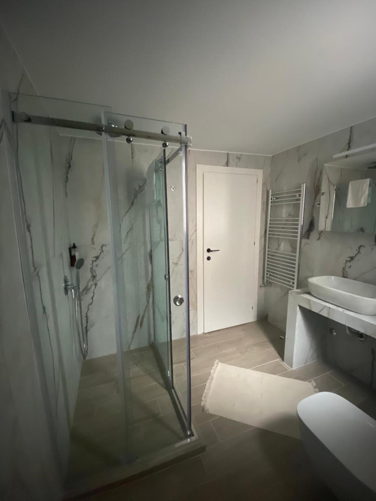 Apartament Agias Sofias Svolou Center Saloniki Zewnętrze zdjęcie